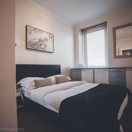 Prime 2 Bedroom City Centre Apt Aberdeen Buitenkant foto